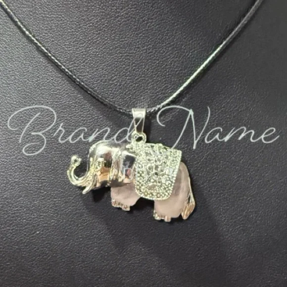 Rose Quartz Silver Toned Elephant Necklace - Picture 1 of 6